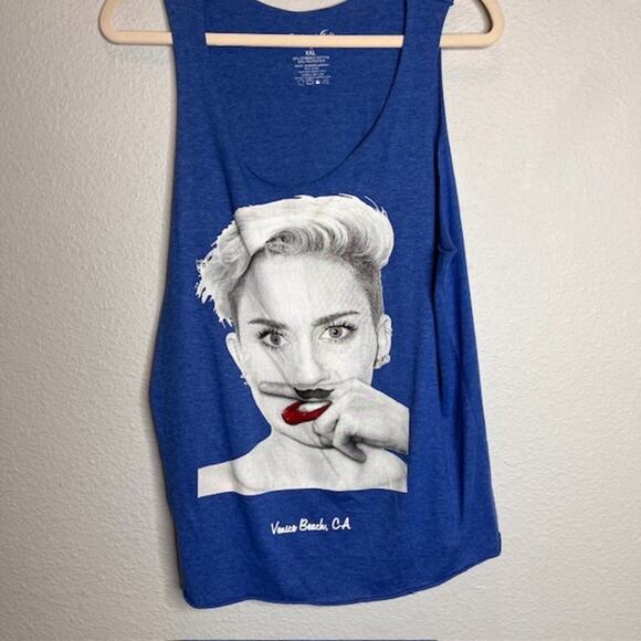 Venice Beach Miley Cyrus Cut-off T-Shirt XXL - Picture 6 of 6